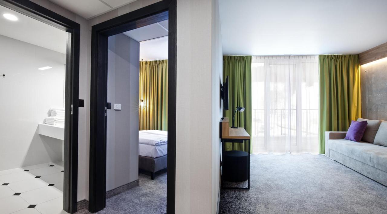 Czarna Perla - Czarna Gora Resort Сенна Экстерьер фото